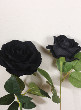 花朵是黑色的仿真玫瑰花 绒布绢花手拿拍照道具黑骑士假花2支价格