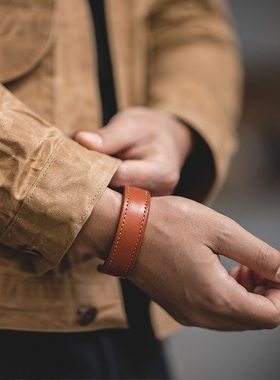 马登工装植鞣皮环老花手镯