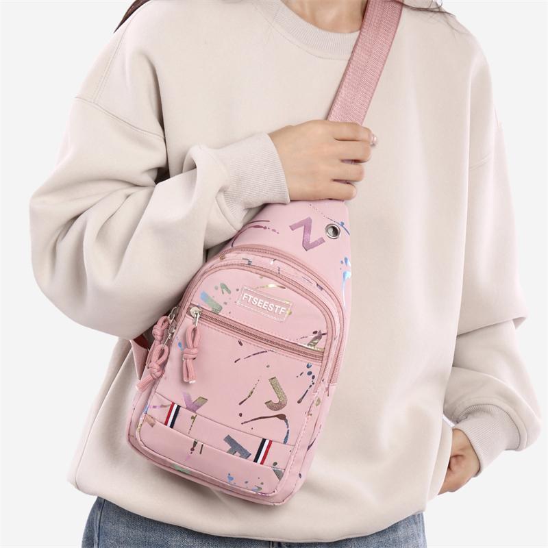 胸包女士百搭新款潮牛津布单肩斜跨包时尚旅游胸前小背包斜挎女包 - 图2