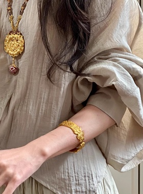 新中式国风浮雕锦鲤牡丹手镯立体雕花古风金镯复古时尚大气首饰女