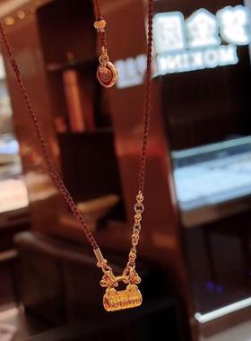 黄金色小锁包吊坠藏式编绳项链女复古轻奢高级感气质百搭锁骨链