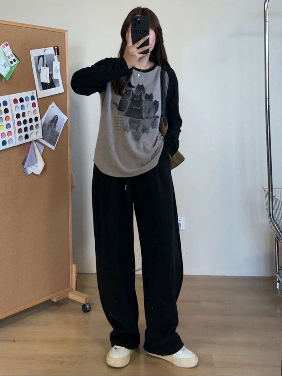 大码女装卡通印花拼色圆领长袖T恤女秋冬胖MM显瘦百搭打底衫上衣