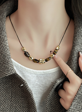 复古咖色美拉德虎眼石拼接项链
