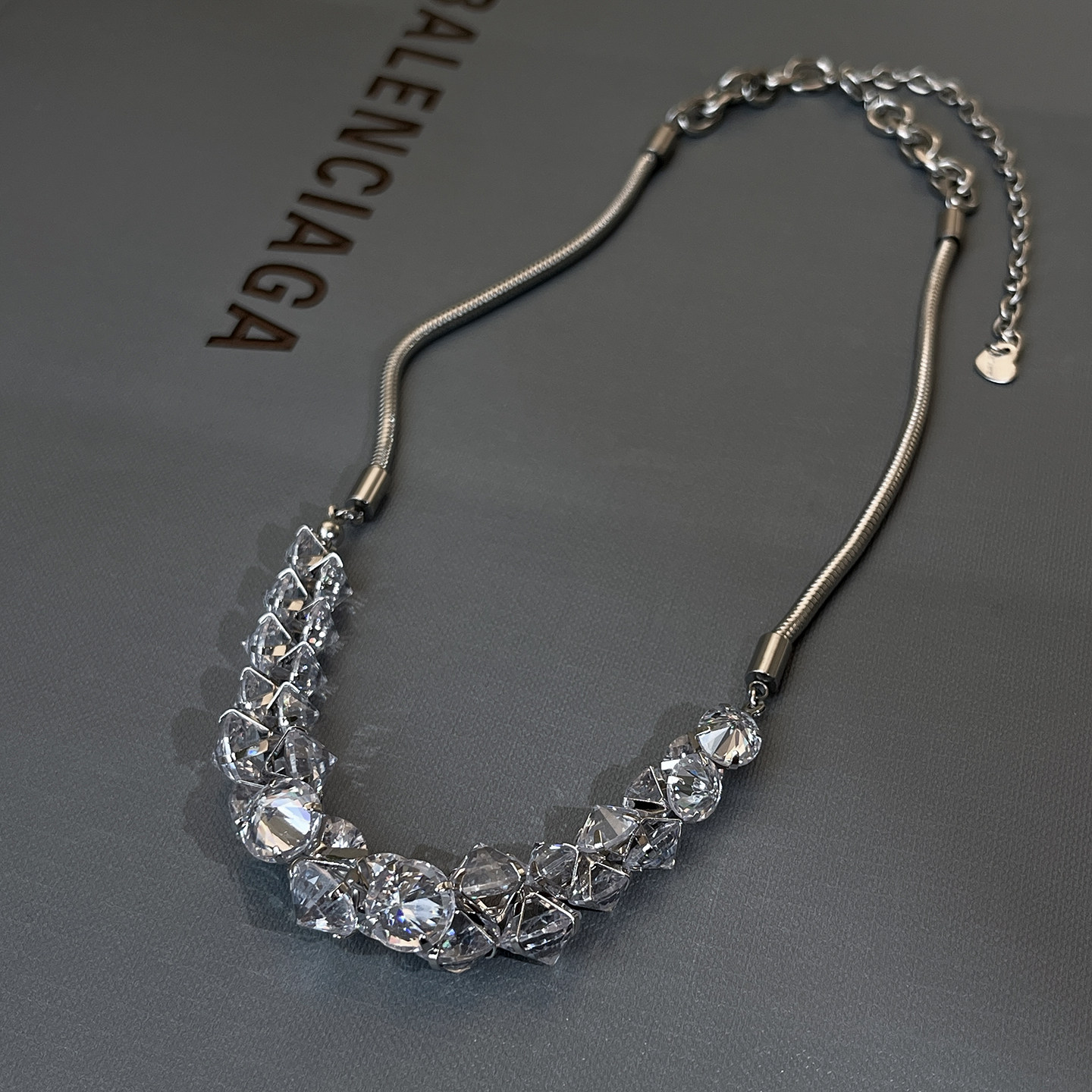 银色夸张水晶毛衣项链女2026新款大气高档高级感轻奢小众配饰秋冬,淘宝优惠券,粉丝福利购,淘宝优惠卷