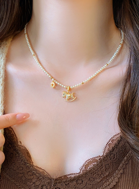 金色满钻小马珍珠项链高级感轻奢