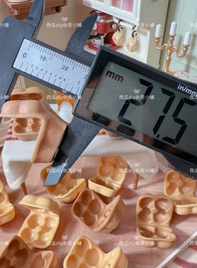 微缩玩具鸡蛋盒模型娃娃屋摆件仿真树脂配件鸡蛋托DIY冰箱贴材料