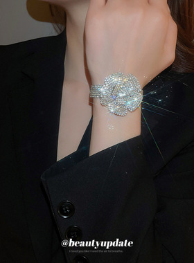 。花朵款水钻手镯开口手环密钻手环夜店酒吧健美走秀迎宾一只