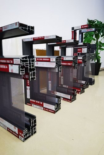 深圳惠州断桥铝窗隔音窗封阳台封窗阳光房平开窗推拉窗雨棚定制 - 图1