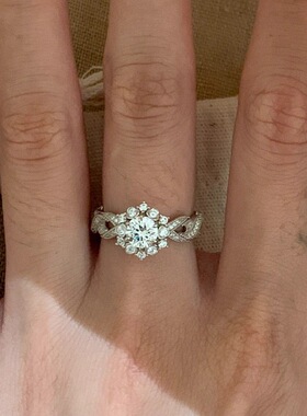 满钻轻奢复古食指戒指