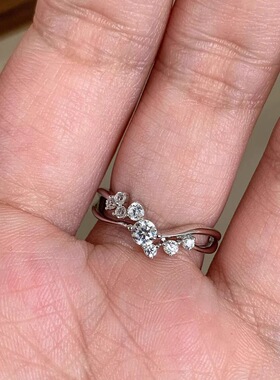 法式高级感爆闪交叉星轨繁星戒指