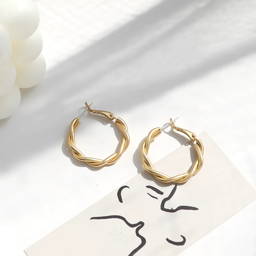 Серебряная игла, универсальные металлические серьги с косичкой, серебро 925 пробы, простой и элегантный дизайн, популярно в интернете