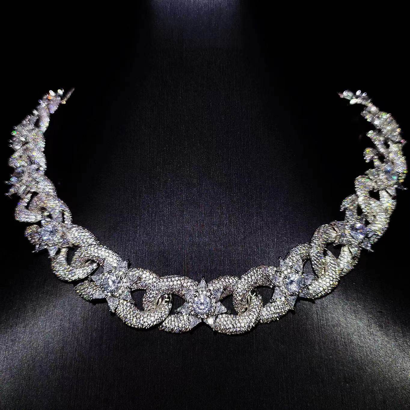 Mr.Blingggggg European and American hip-hop jewelry Future's same full diamond Lotus Flower Cuban chain