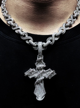 Mr.BlingDDG同款缠绕十字架吊坠