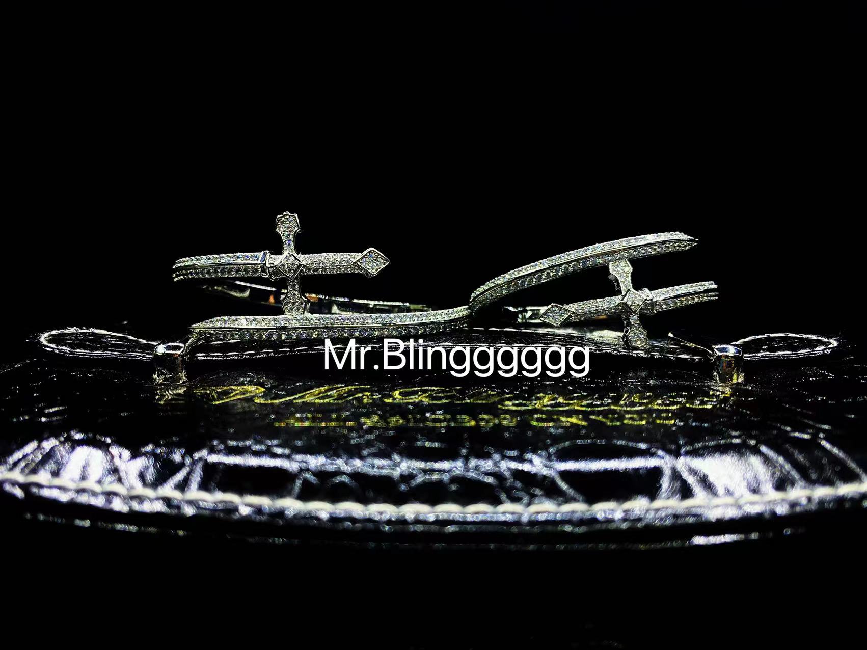 Mr.Blingggggg European and American hip-hop jewelry full diamond sword of justice bracelet bracelet for men and women in double sizes