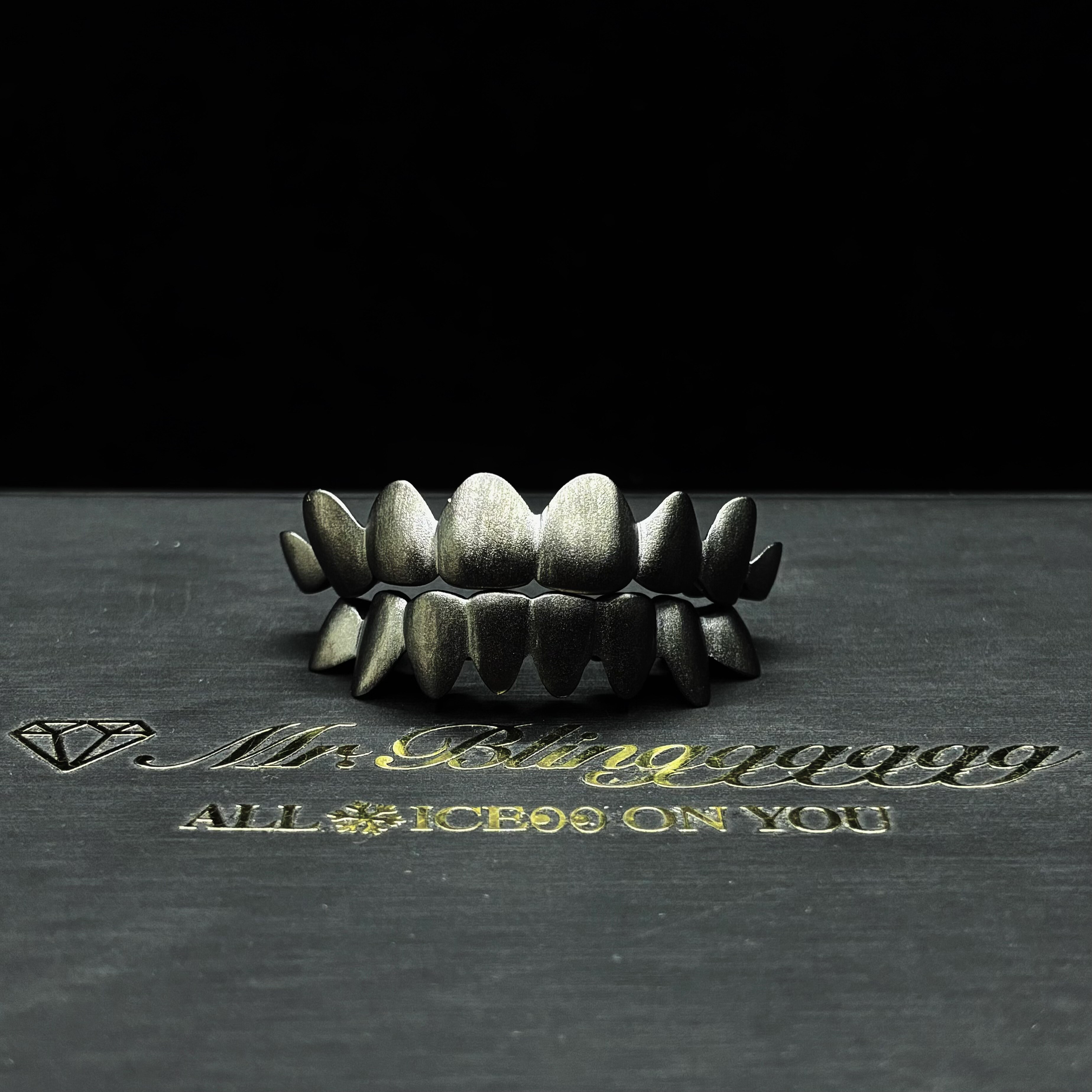 Mr.Blingggggg European and American hip-hop jewelry, private custom-made upper 8 lower 8 diamond-free matte black Grillz braces