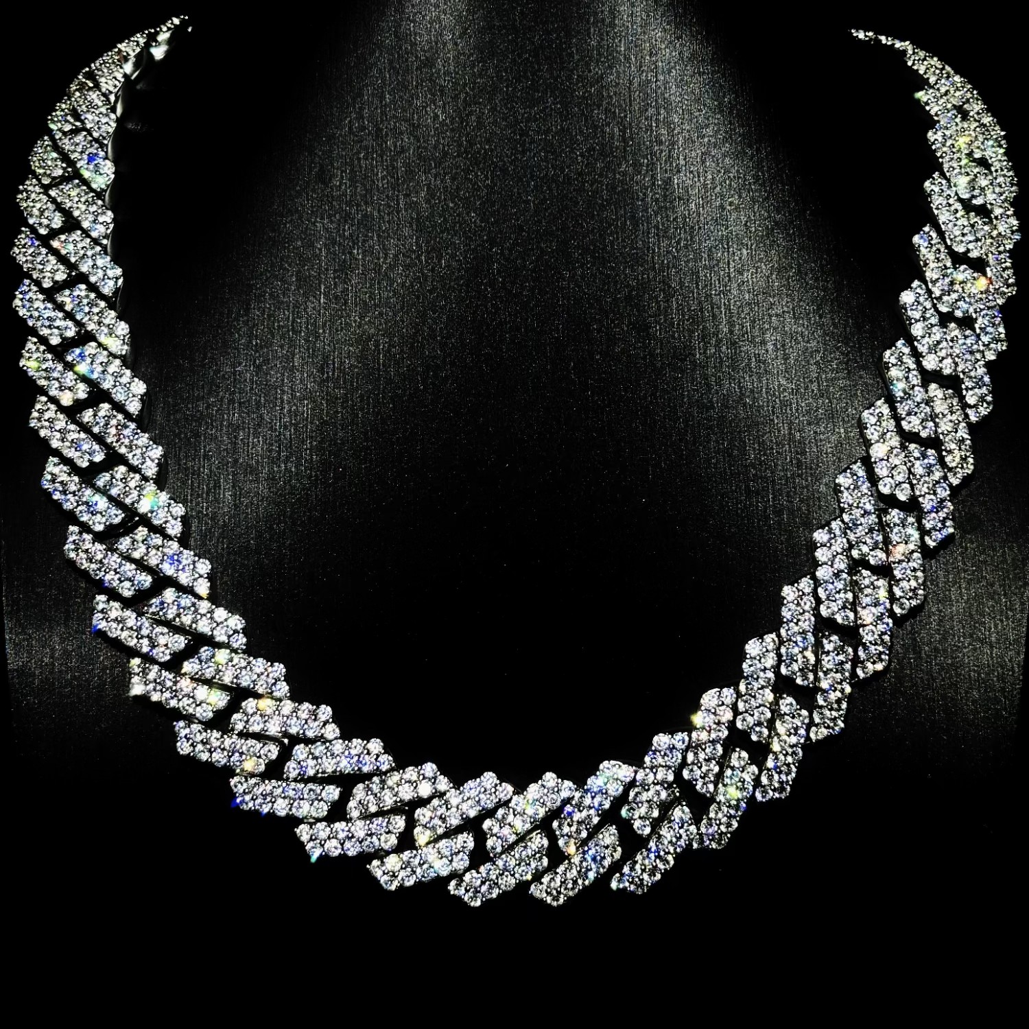 Mr.Blingggggg European and American hip-hop jewelry full diamond 20mm double row high carbon diamond tough guy style rhombus Cuban chain