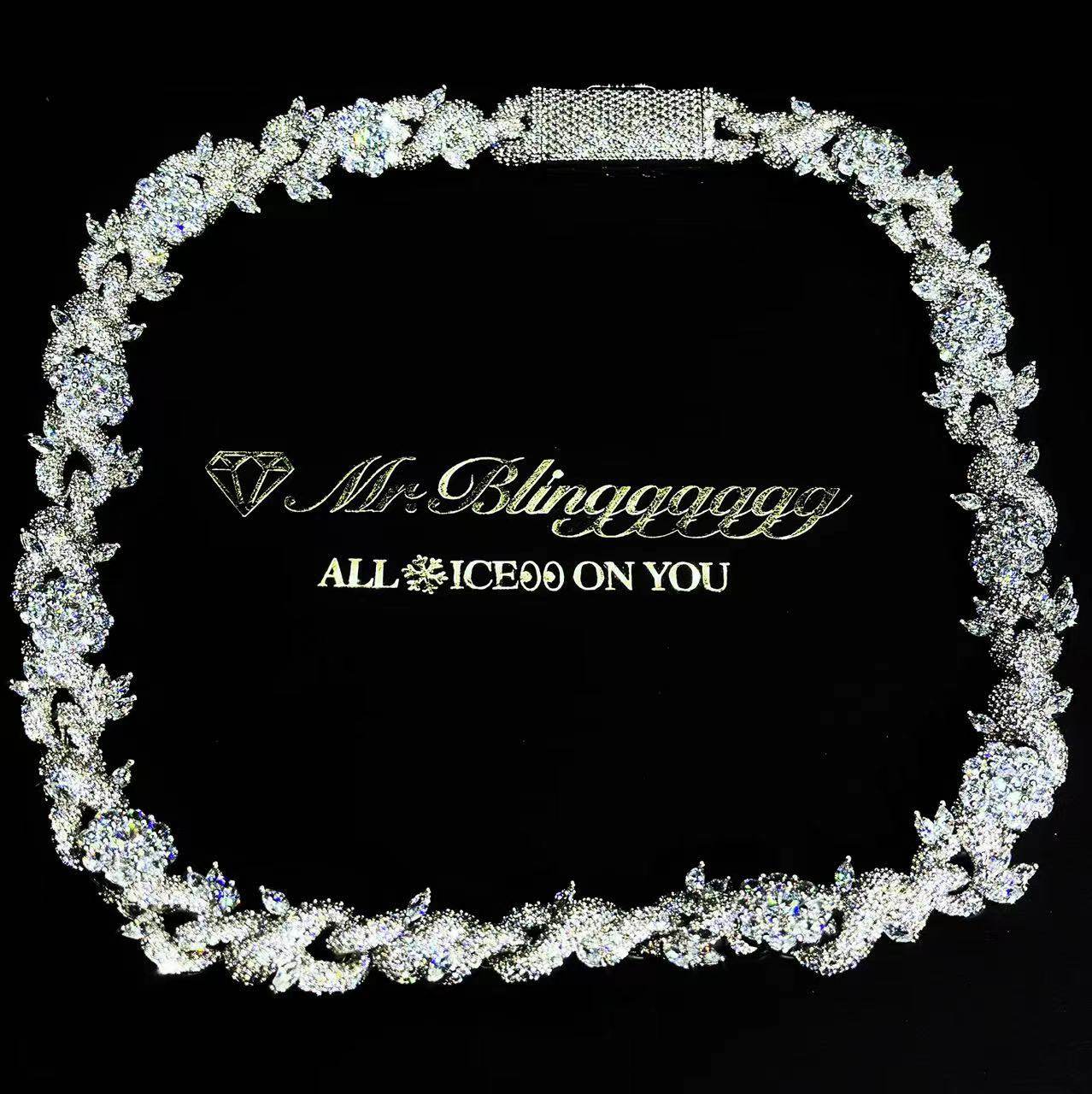 Mr.Blingggggg European and American hip-hop jewelry Future's same model full of diamonds densely inlaid with flowers Cuban chain
