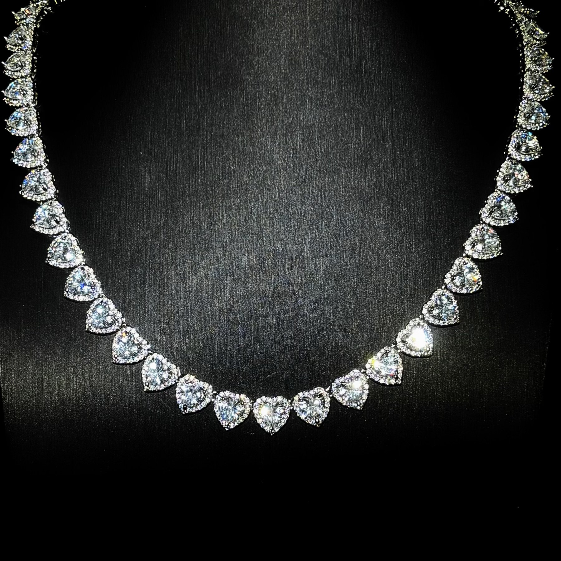 Mr.Blingggggg European and American hip-hop jewelry 10mm full diamond mixed inlaid love-shaped rock candy couple necklace