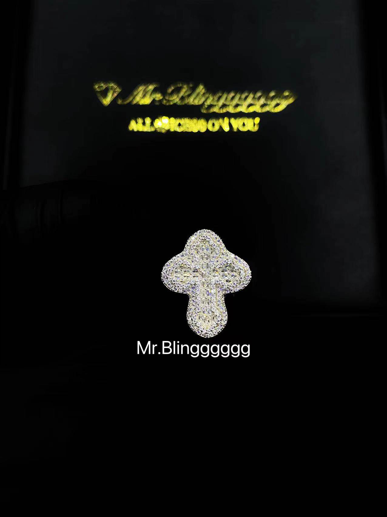 Mr.Blingggggg European and American hip-hop jewelry S925 silver full diamond mixed inlaid adjustable cross pendant