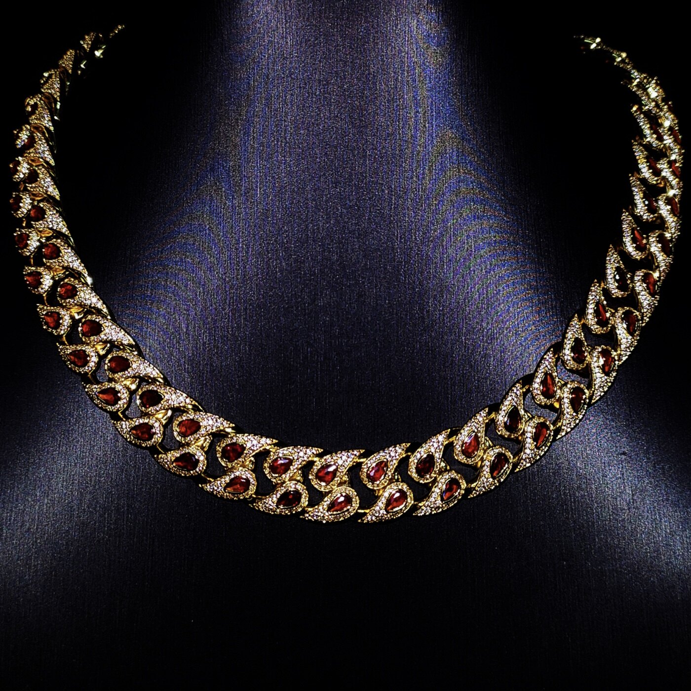 Mr.Blingggggg European and American hip-hop jewelry 15mm full diamond mixed with gold and red cashew flower couple's Cuban chain