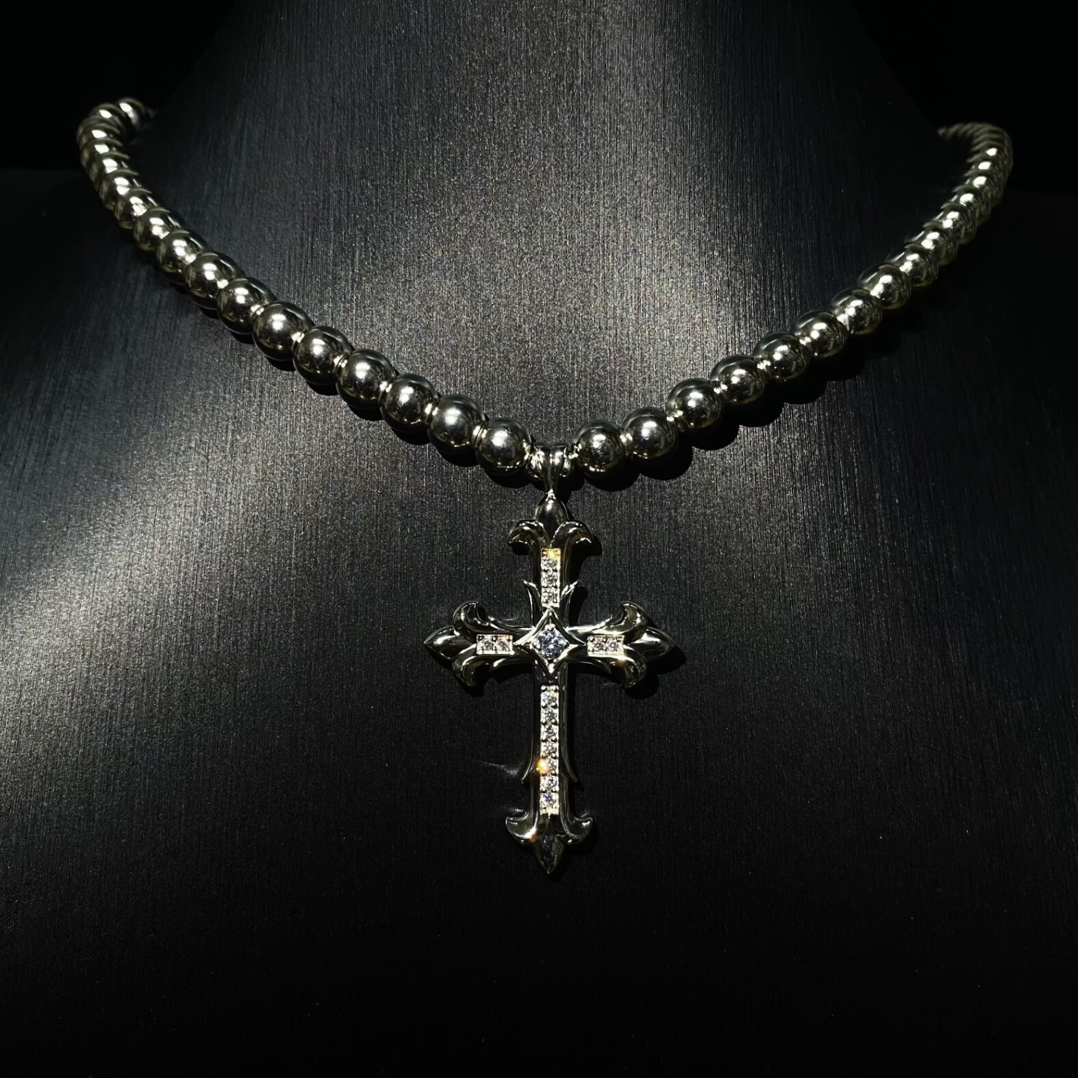 Mr.Blingggggg European and American hip-hop jewelry customized 925 silver diamond ball bead cross necklace