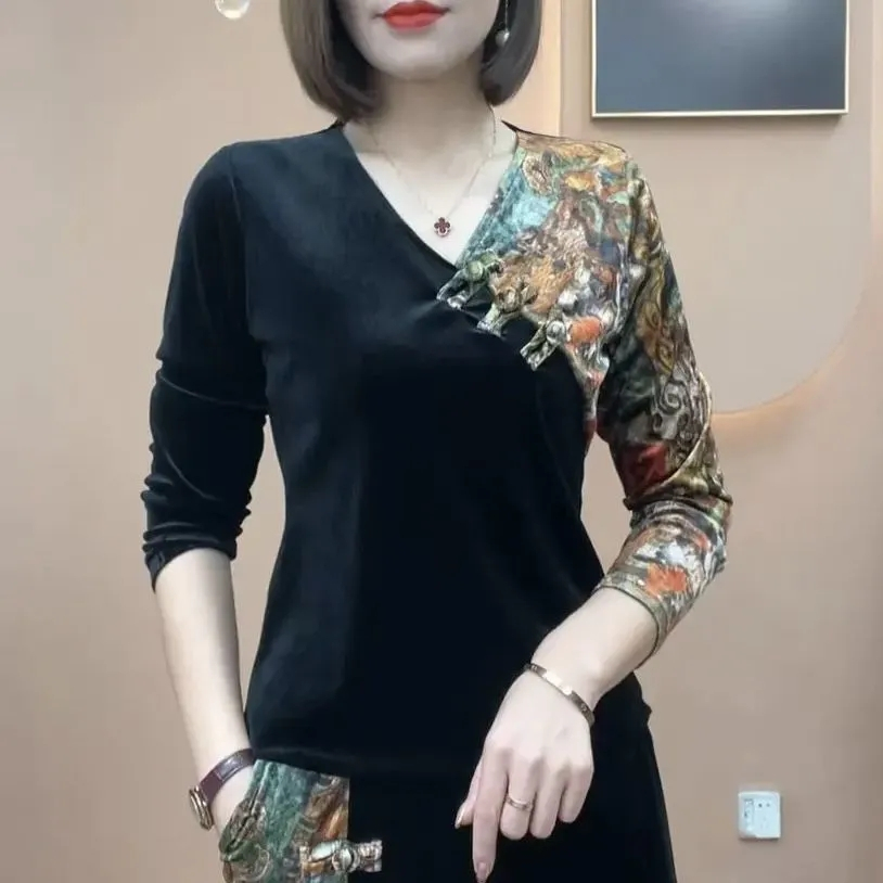 高档金丝绒长袖民族风盘扣旗袍裙大码洋气质中年妈妈装显瘦两件套 - 图3