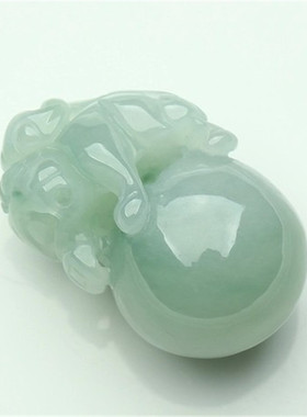 手工有求必应缅甸浅绿珠宝吊坠