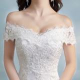 Свадебное платье, весенний корсет, поясная сумка, открытые плечи, V-образный вырез, по фигуре, с акцентом на бедрах, крой «рыбий хвост»