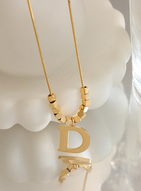 欧美时尚亲爱的英文D图标复古锁骨链钛钢女项链工厂跨境饰品