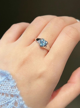 S925纯银心形蓝锆石小众戒指