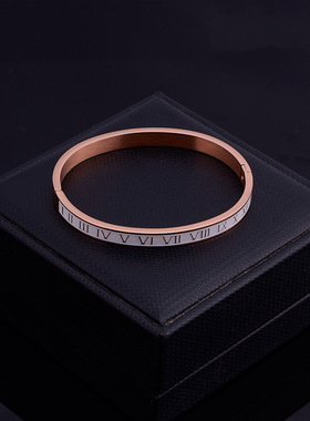 钛钢罗马数字手镯女卡扣滴胶手环