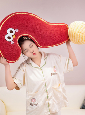 ins几何符号颈枕大问号抱枕旅行乘机U形新款家居摆件沙发靠枕