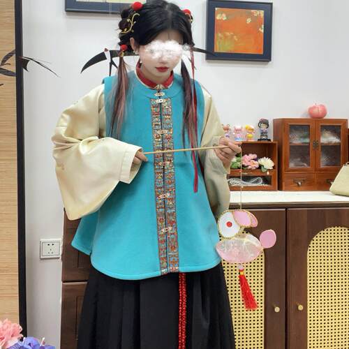 十里七巷 浮光 秋冬立领对襟琵琶袖毛呢比甲加绒新年战袍改良汉服 - 图0