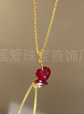 925银镶樱桃红色爱心吊坠饰品小众设计简约红宝石女项链批发
