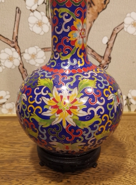 老北京景泰蓝天球瓶铜胎掐丝珐琅蓝色缠莲纹8英寸花瓶