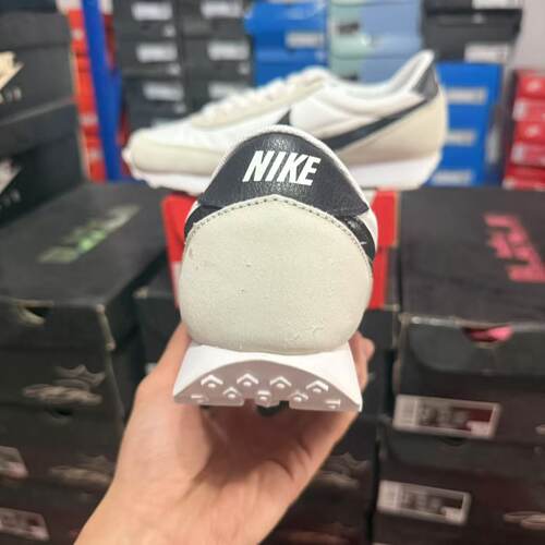 NIKE DAYBREAK 女子华夫经典复古低帮运动休闲鞋 CK2351-111 - 图0