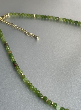 大口吸氧。清新绿色切面石串珠项链时髦简约夏日氛围感叠戴百搭