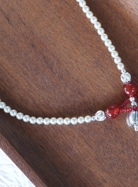 好运来咯。圆润人造珍珠4mm红玛瑙盘扣设计新中式国风项链节日感