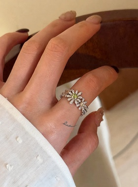 盛夏的繁花气质精致满钻工艺高级感闪烁锆石花卉百搭小清新戒指女