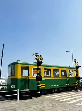 仿真老式火车模型户外装饰摆件