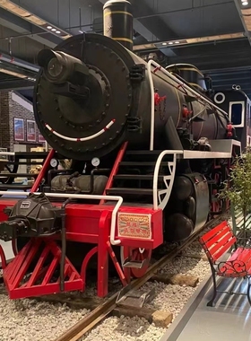 复古仿真火车头装饰摆件