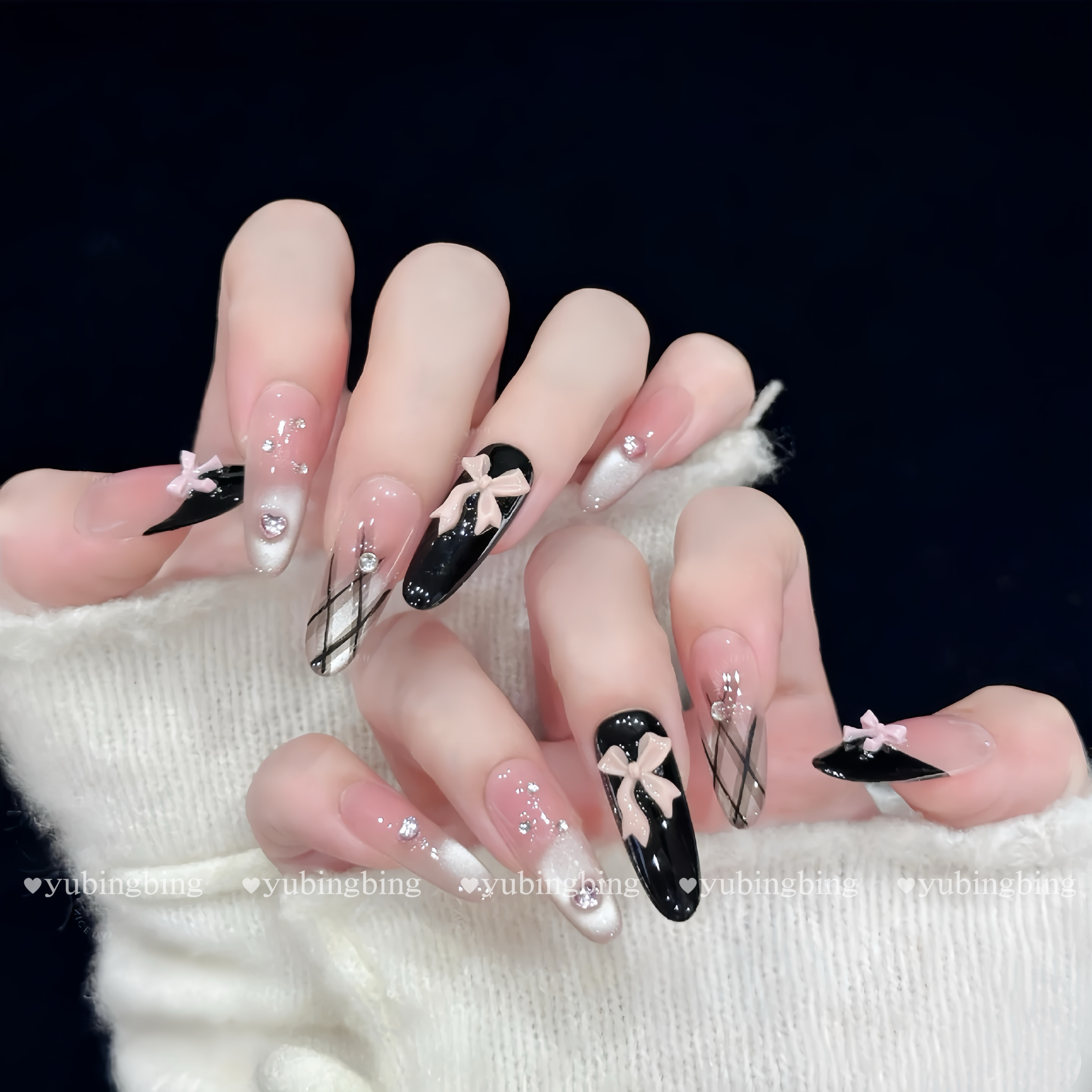 【公主格纹】黑色法式蝴蝶结贴钻渐变猫眼美甲中长款纯手工穿戴甲,淘宝优惠券,粉丝福利购,淘宝优惠卷