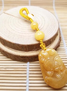 黄玉十二生肖牛羊狗钥匙扣手机链