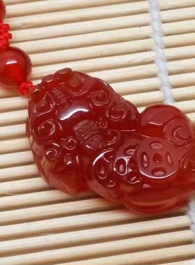 红玛瑙玉髓貔貅可调节吊坠项链