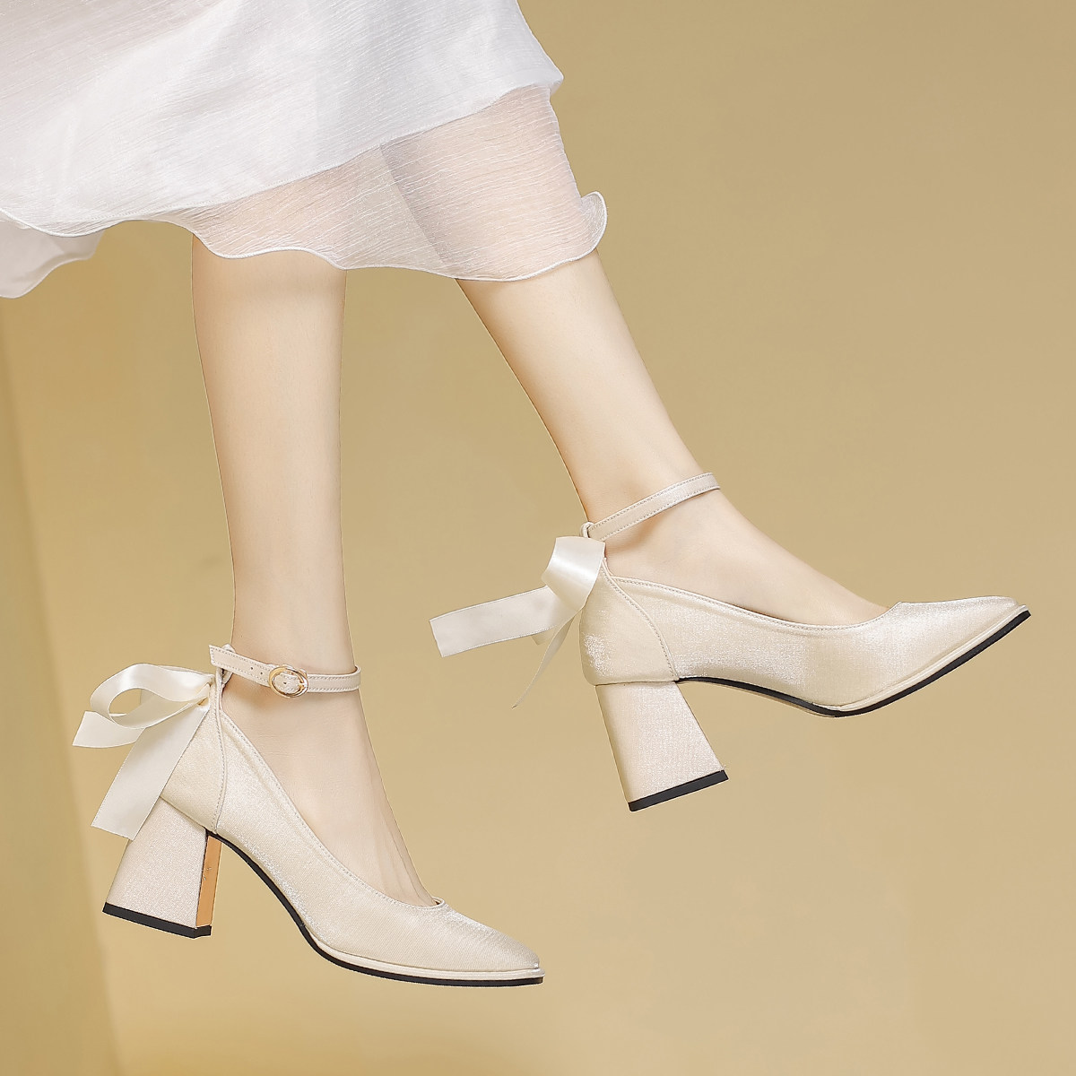 一字带方头高跟鞋女酒红色婚鞋禾秀婚纱两穿2025新款法式粗跟单鞋,淘宝优惠券,粉丝福利购,淘宝优惠卷