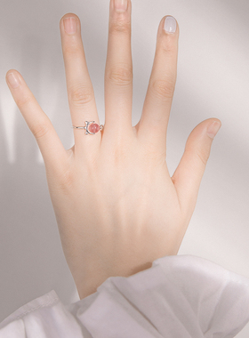 仙气草莓晶猫咪显白日韩风戒指