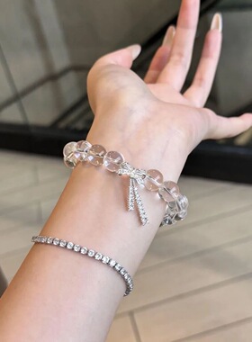 轻奢冰透感白色串珠蝴蝶结手串