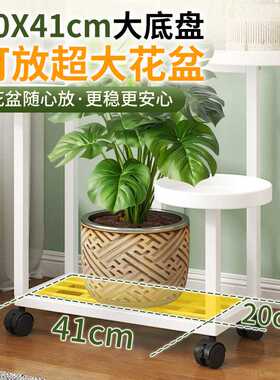 客厅沙发旁铁艺轻奢落地摆件