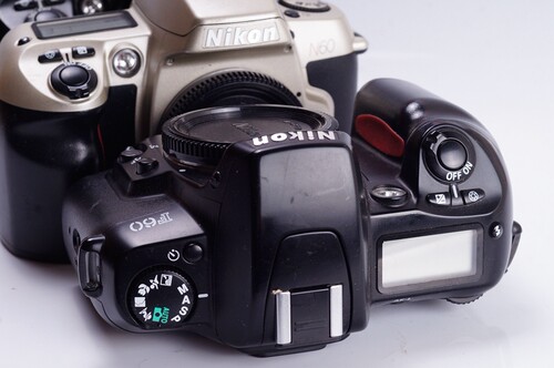 尼康 NIKON F60 胶片 单反 相机 质优于F80单机 自动 全幅 日期背 - 图0