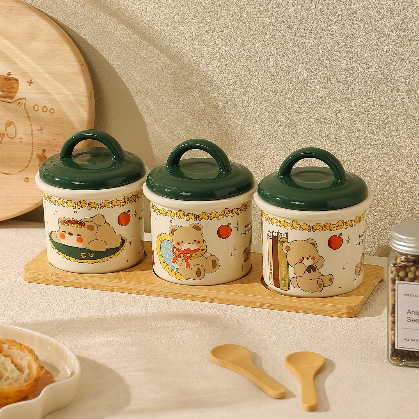 陶瓷带盖调味罐釉下彩佐料罐厨房味精胡椒粉收纳盒调料带勺盐罐子,淘宝优惠券,粉丝福利购,淘宝优惠卷